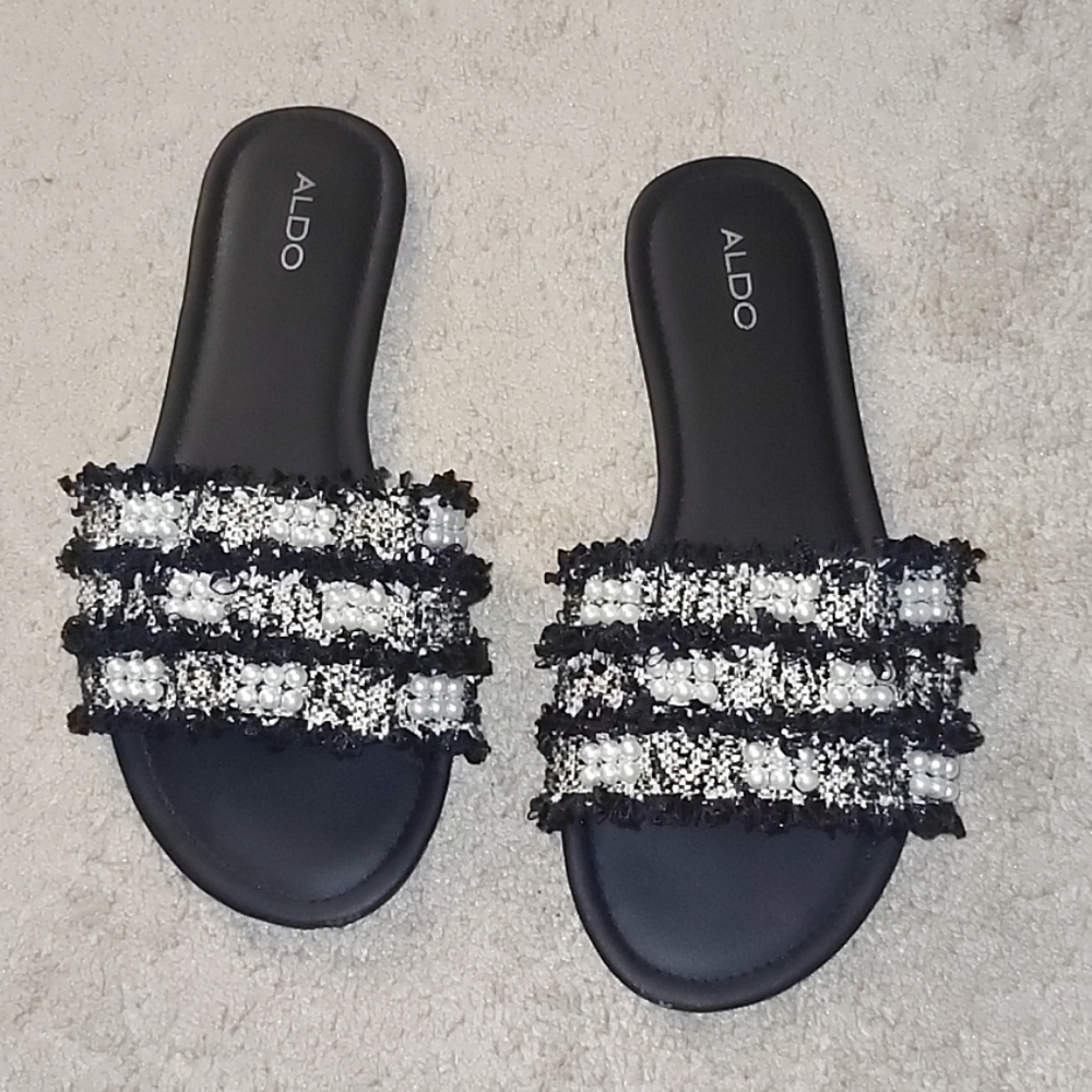 Pearly Flip Flops